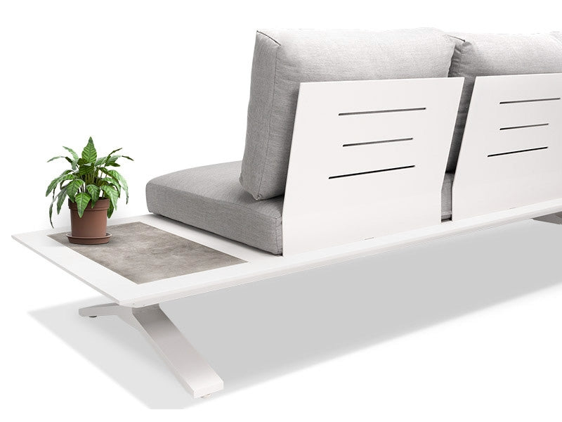 Arbon Outdoor Setting - White